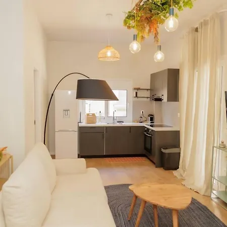 Modern 2bdr In Pagrati * Athens