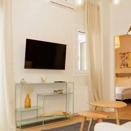 Modern 2bdr In Pagrati * Athens