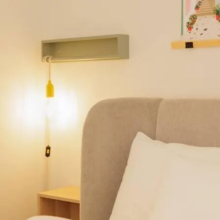 Apartment Modern 2bdr In Pagrati